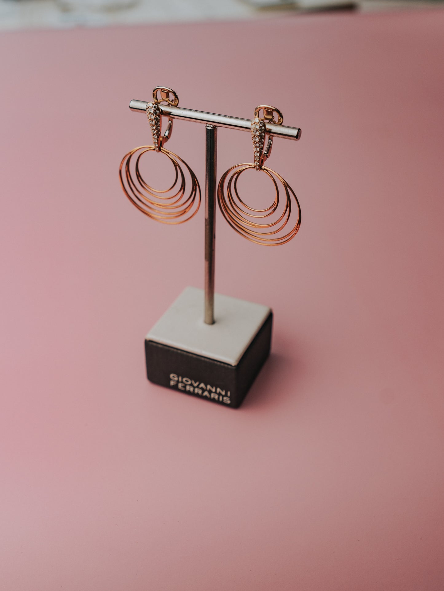 Orecchini Giovanni Ferraris in oro rosa e diamanti