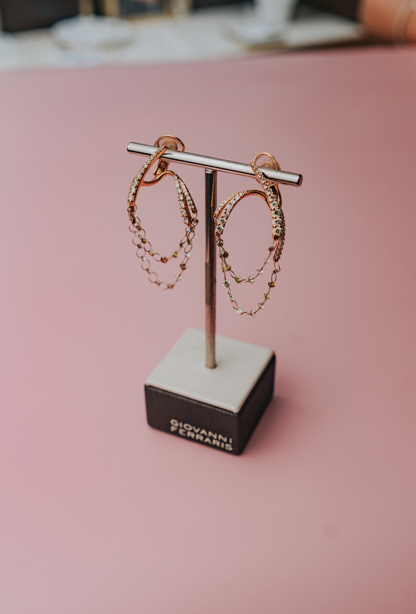 Orecchini Giovanni Ferraris oro e diamanti