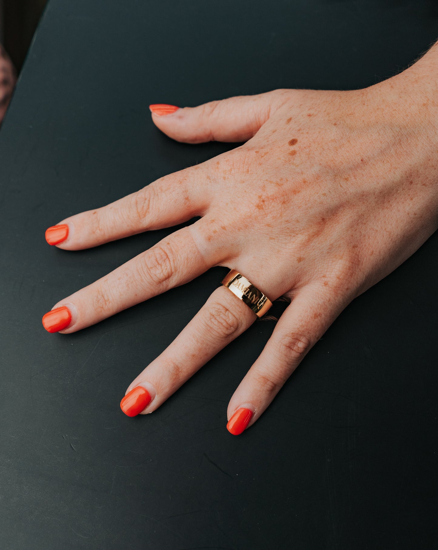 Anello Damiani Brad larga in oro e diamanti