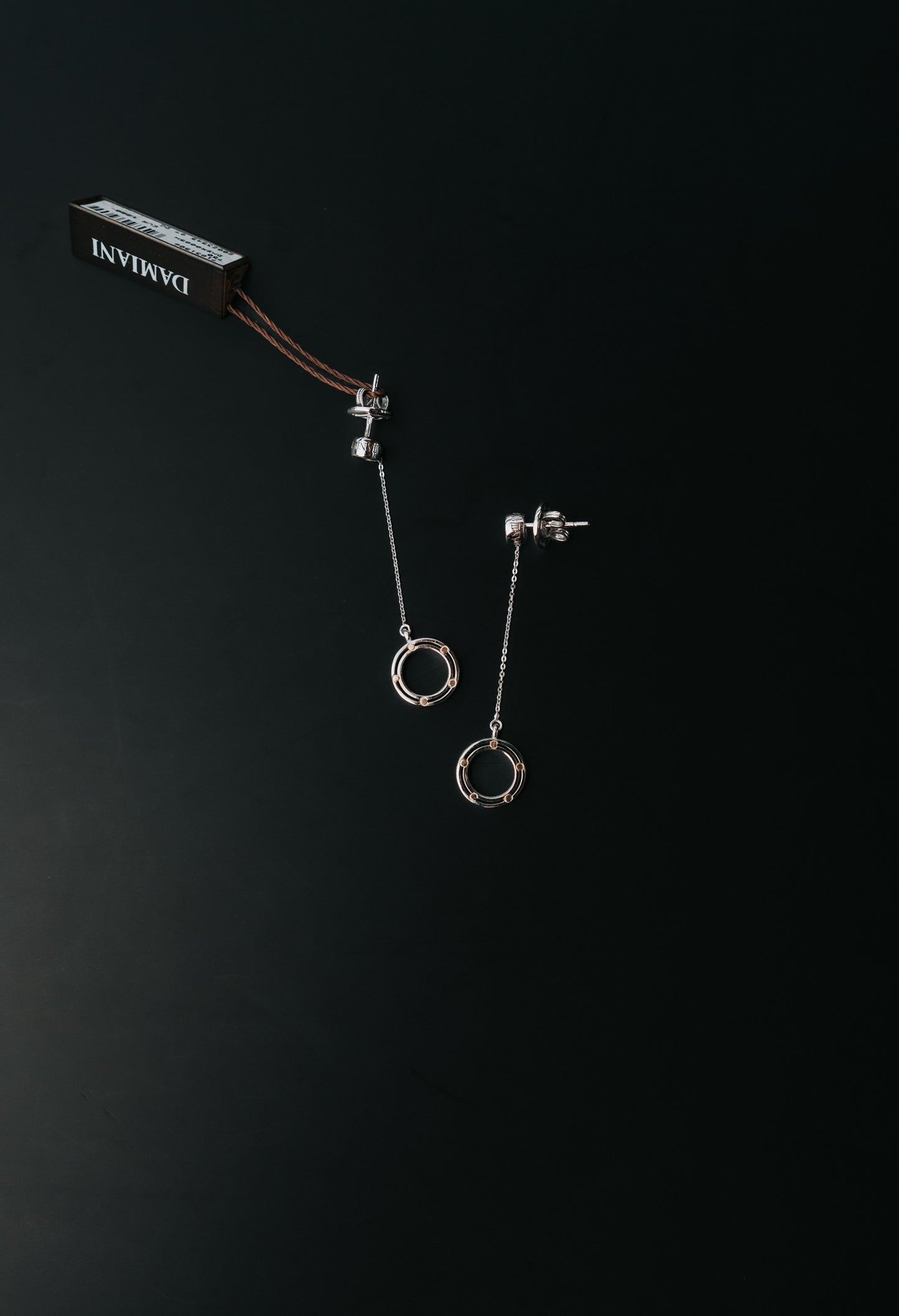 Orecchini Damiani in oro bianco e diamanti