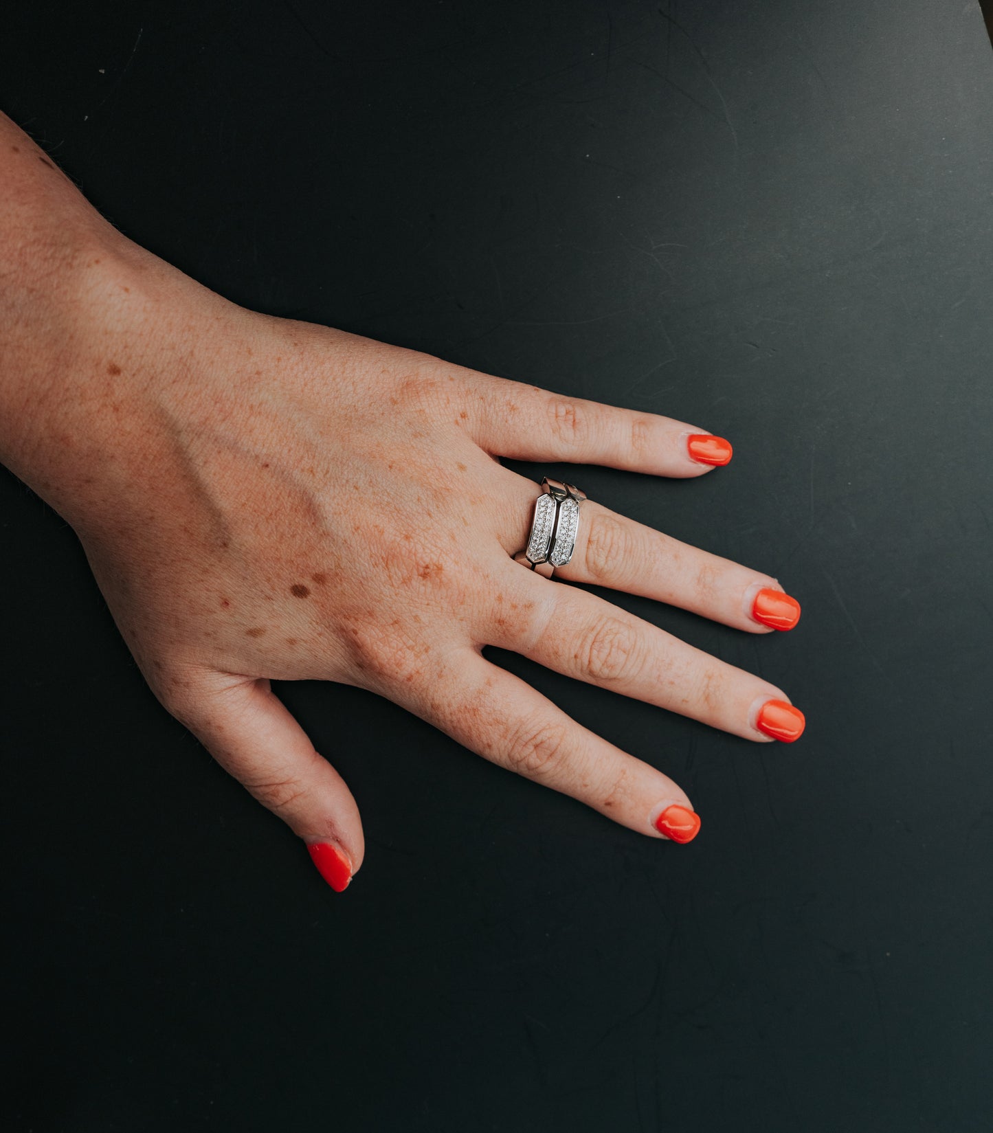 Anello Salvini in oro bianco e diamanti