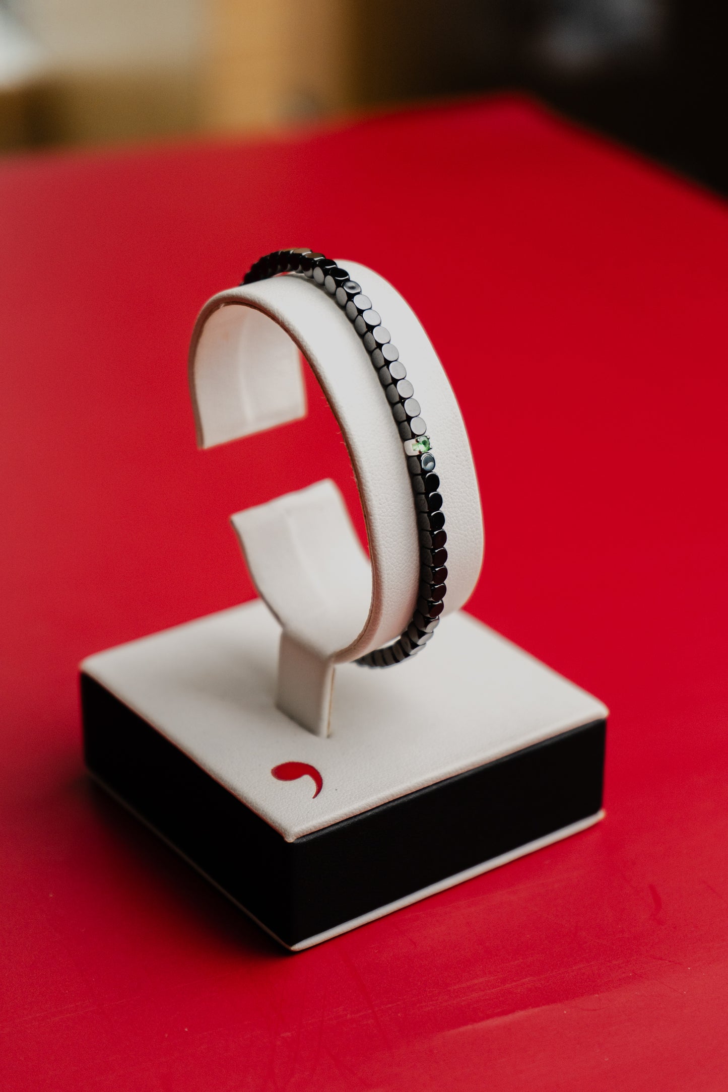 Bracciale Roberto Demeglio in ceramica, oro e zavorite