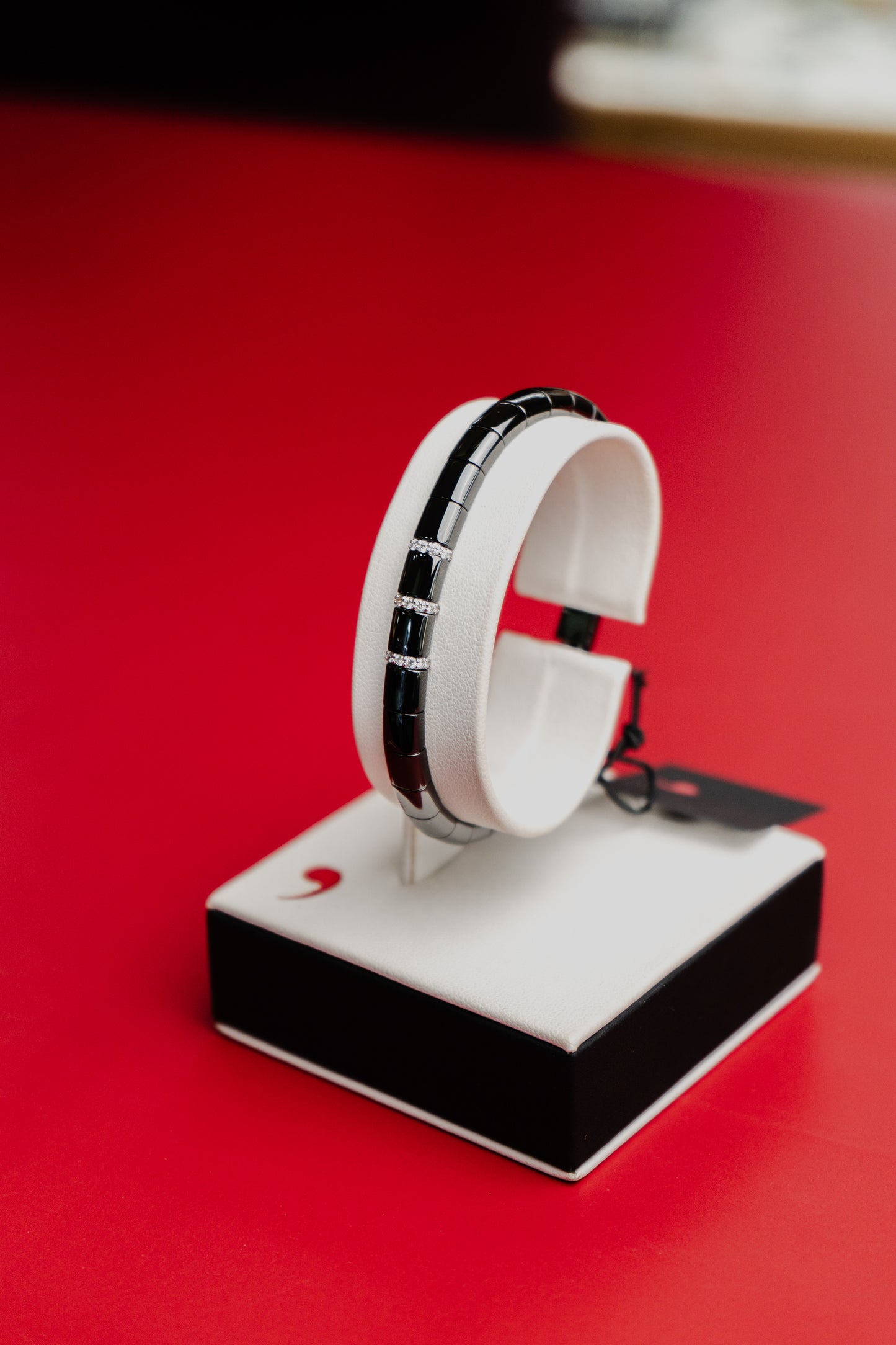 Bracciale Roberto Demeglio in ceramica, oro bianco e diamanti bianchi