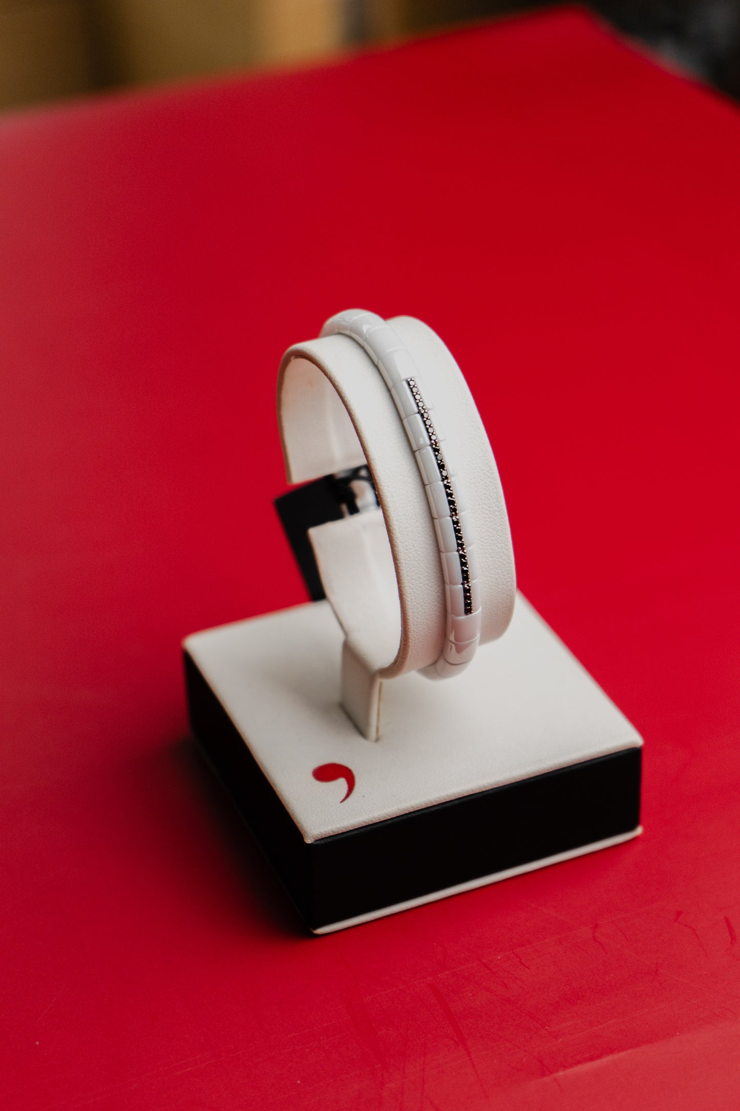 Bracciale Roberto Demeglio in ceramica, oro e diamanti neri