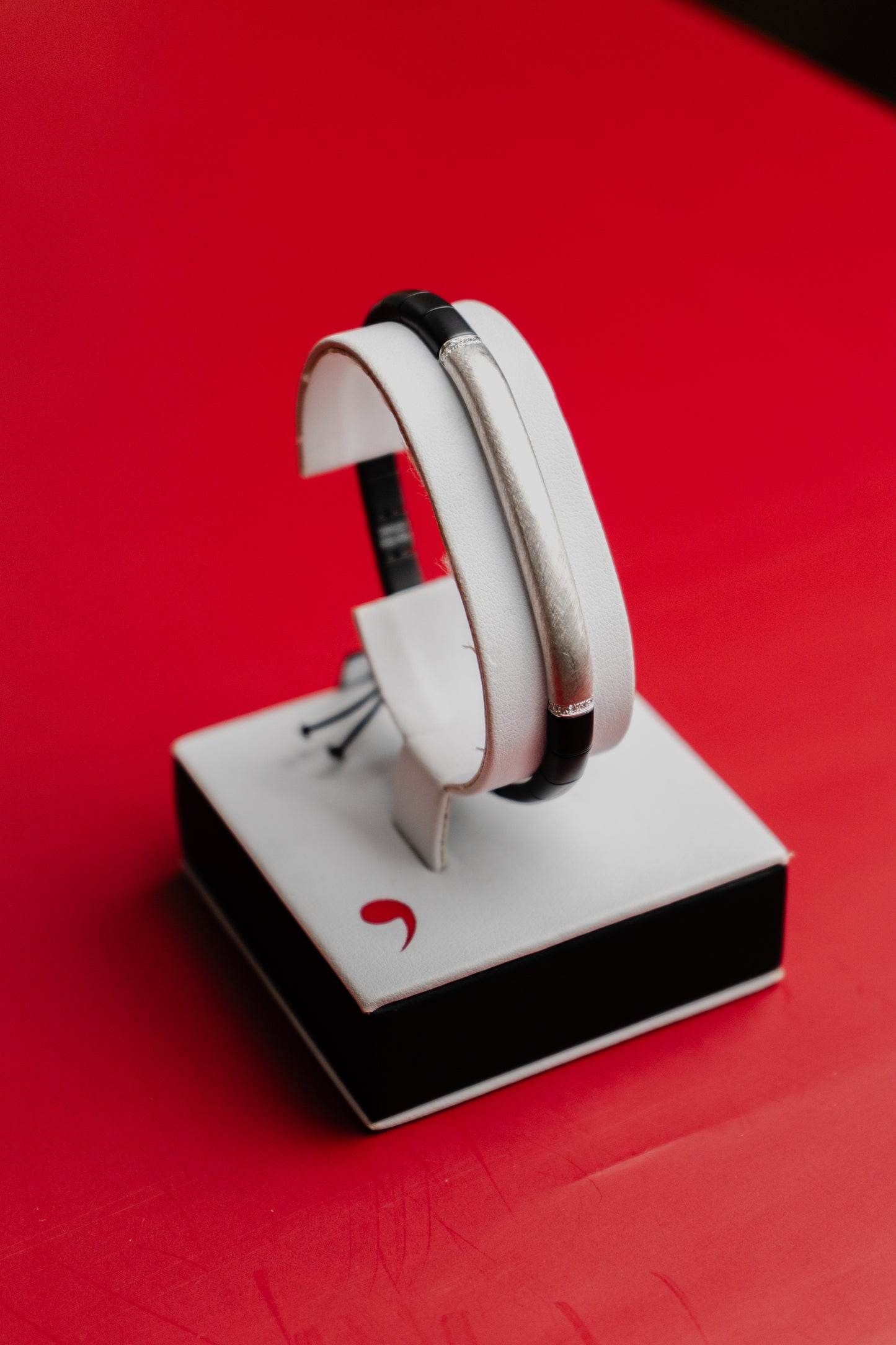 Bracciale Roberto Demeglio in ceramica nera e diamanti bianchi