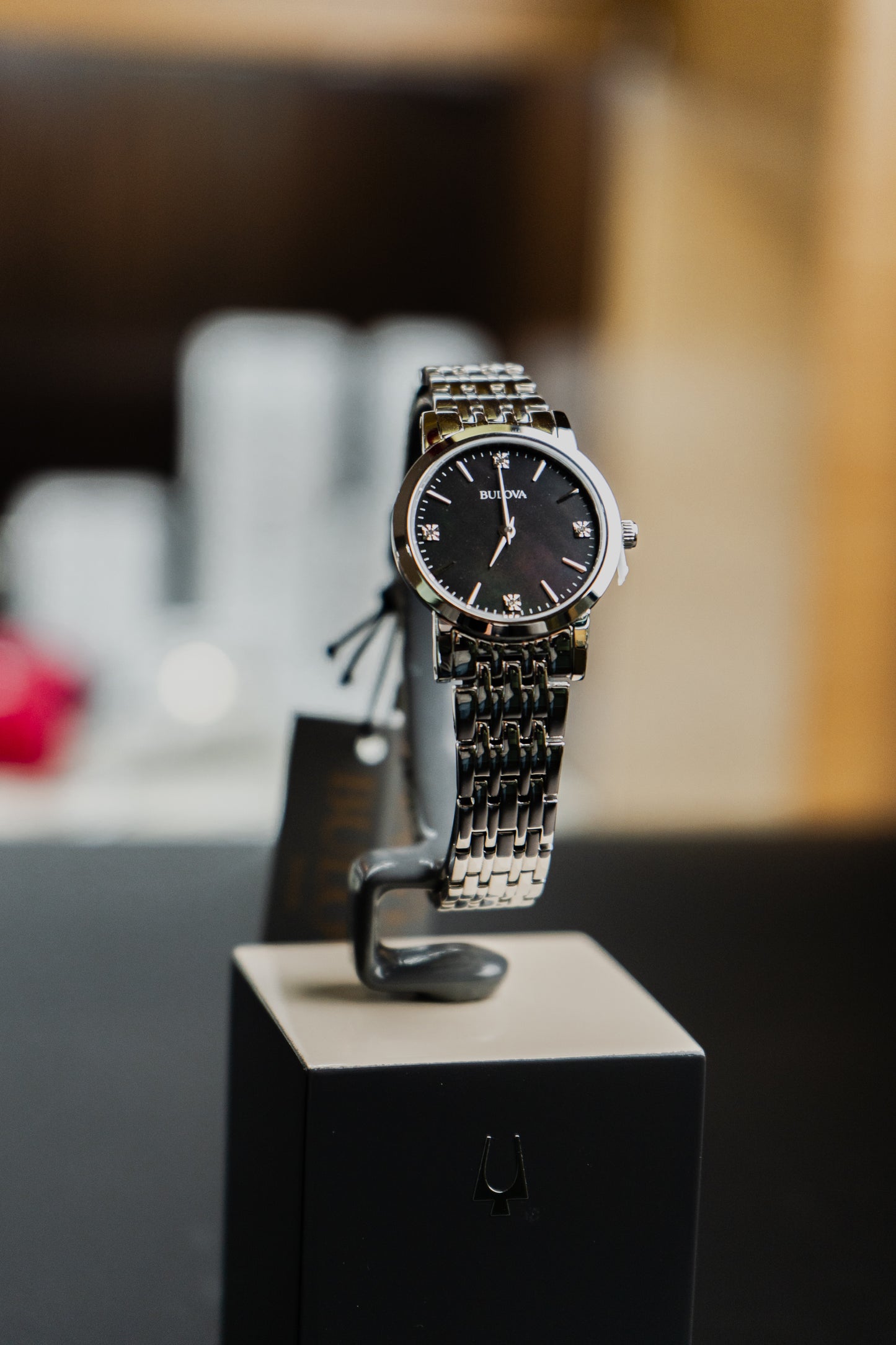 BULOVA CLASSIC LADY DIAMONDS Ref.96P148