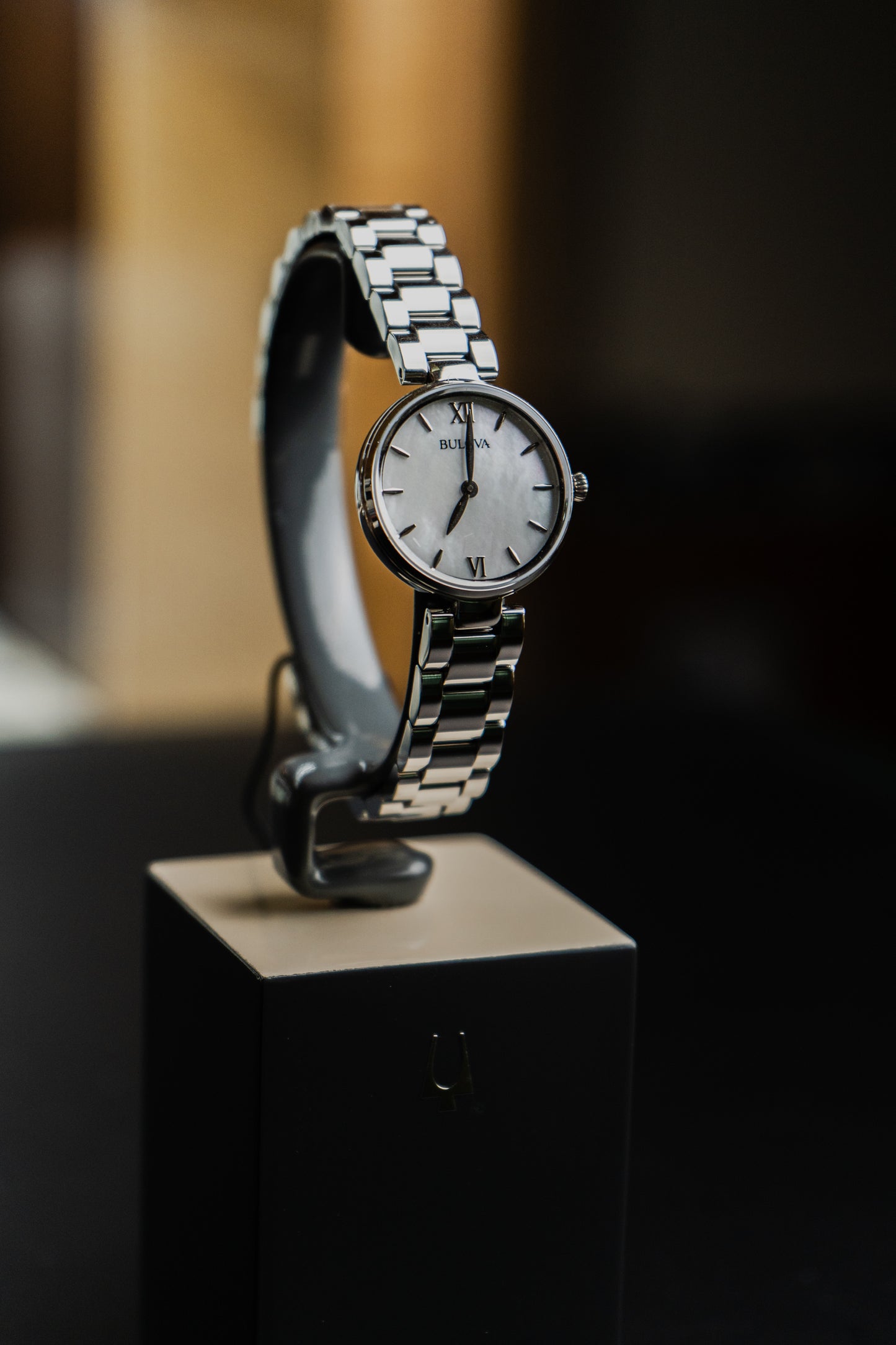 BULOVA CLASSIC LADY Ref.96L229