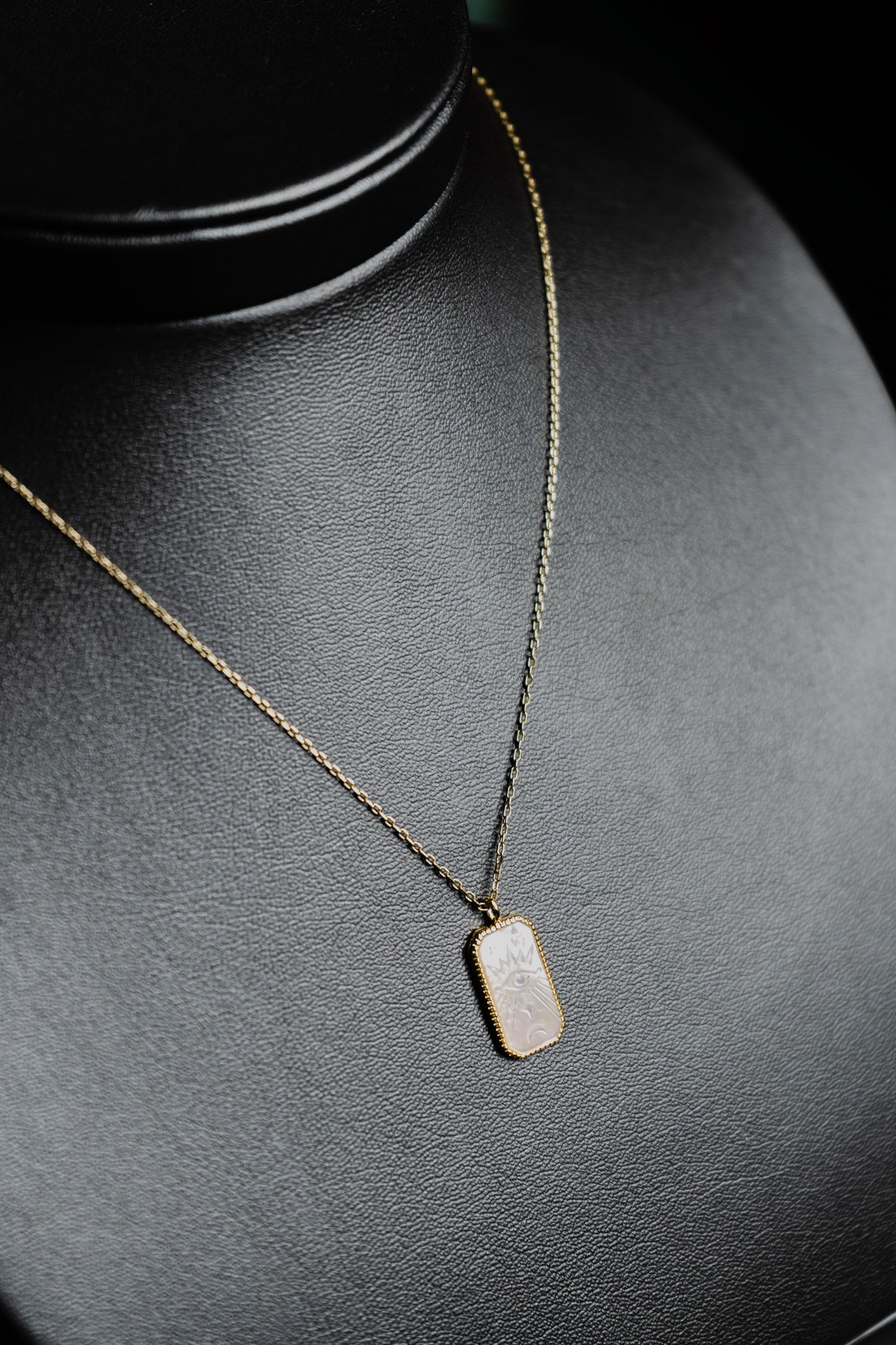 Collana Ania Haie in argento e madreperla