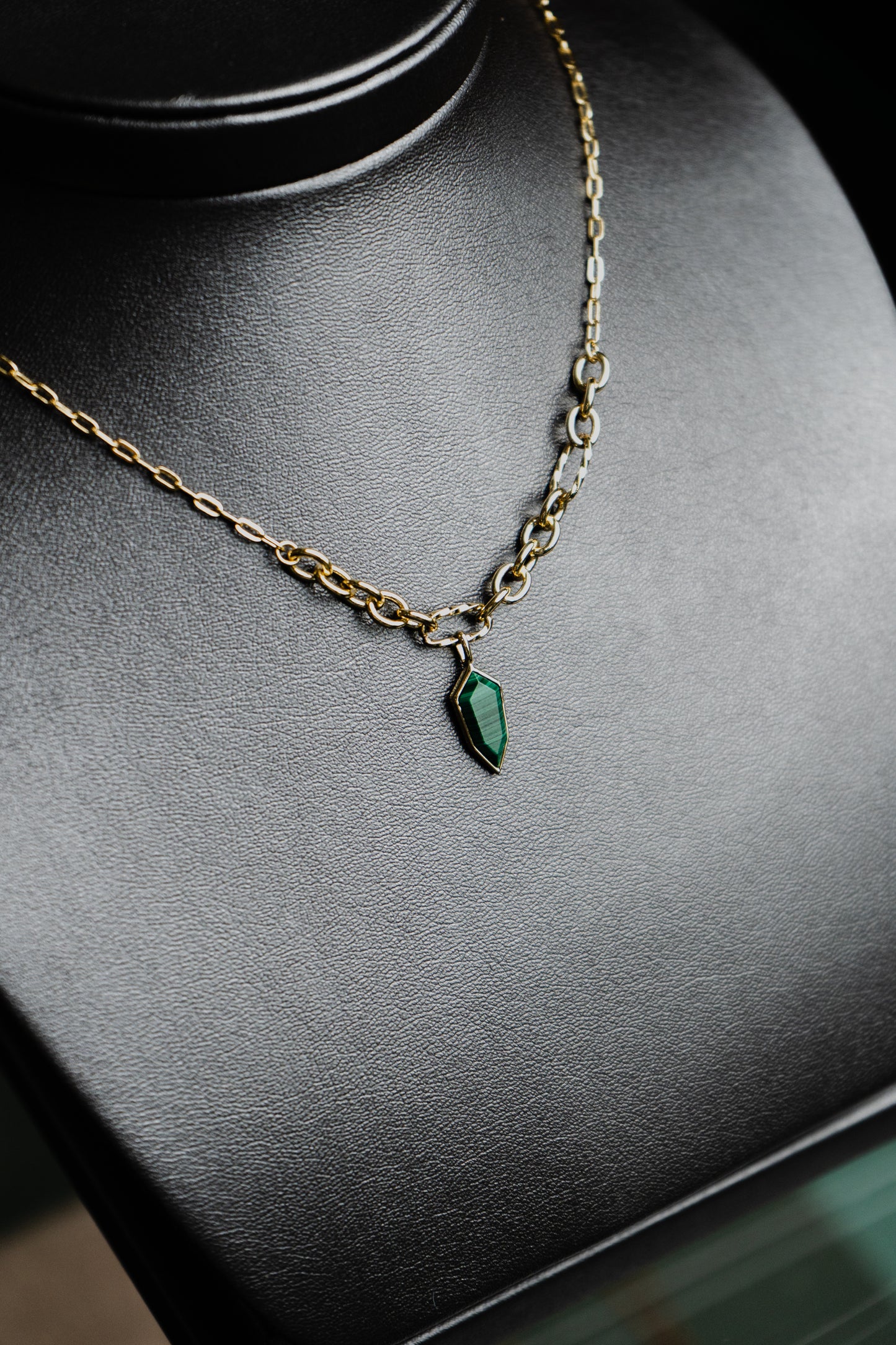 Collana Ania Haie in argento con pietra malachite