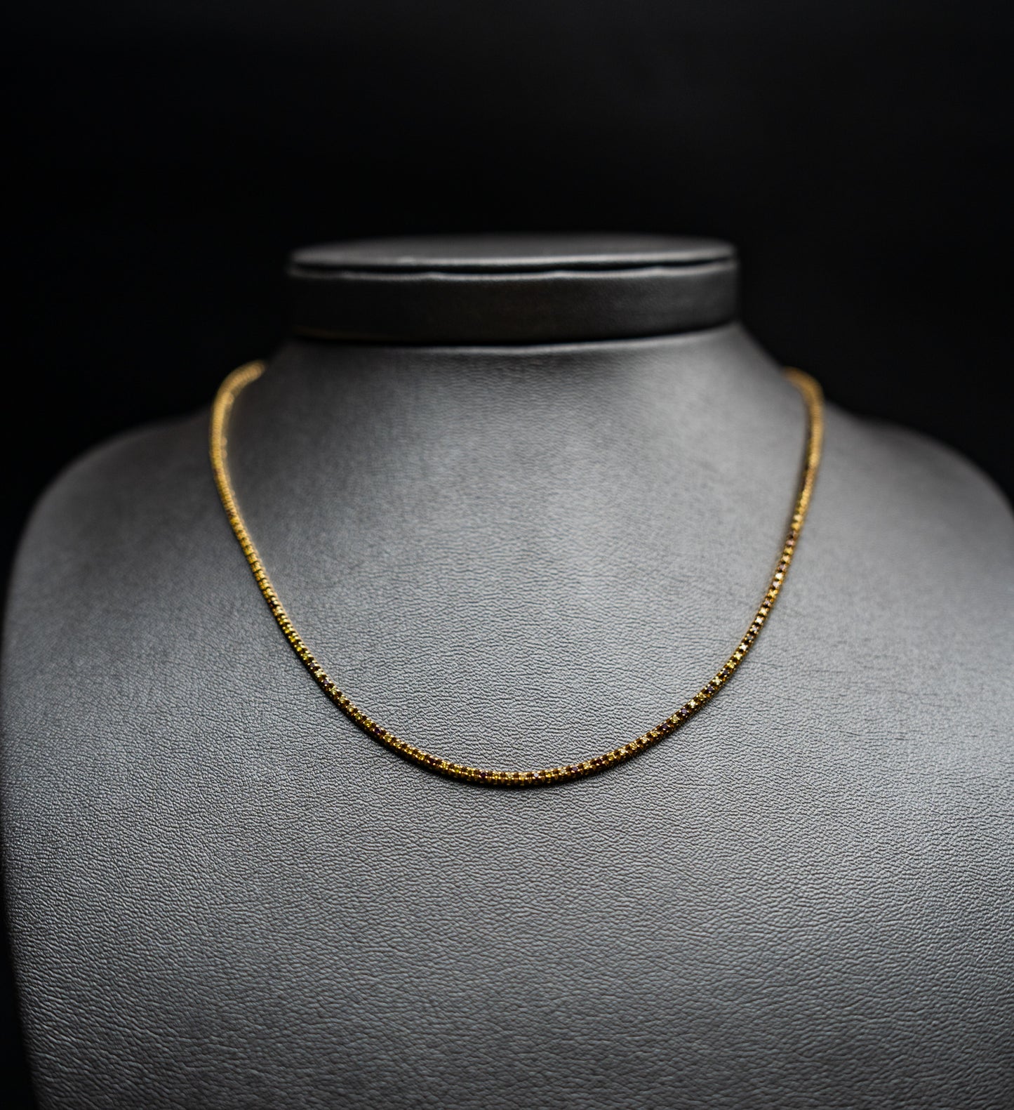 Collana Crieri in oro giallo e diamanti