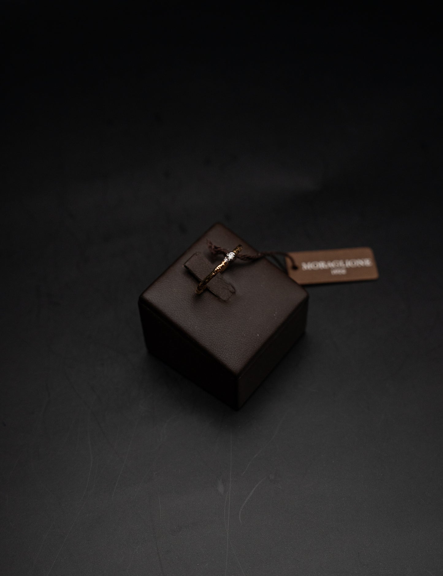 Anello solitario Moraglione in oro rosa e diamante