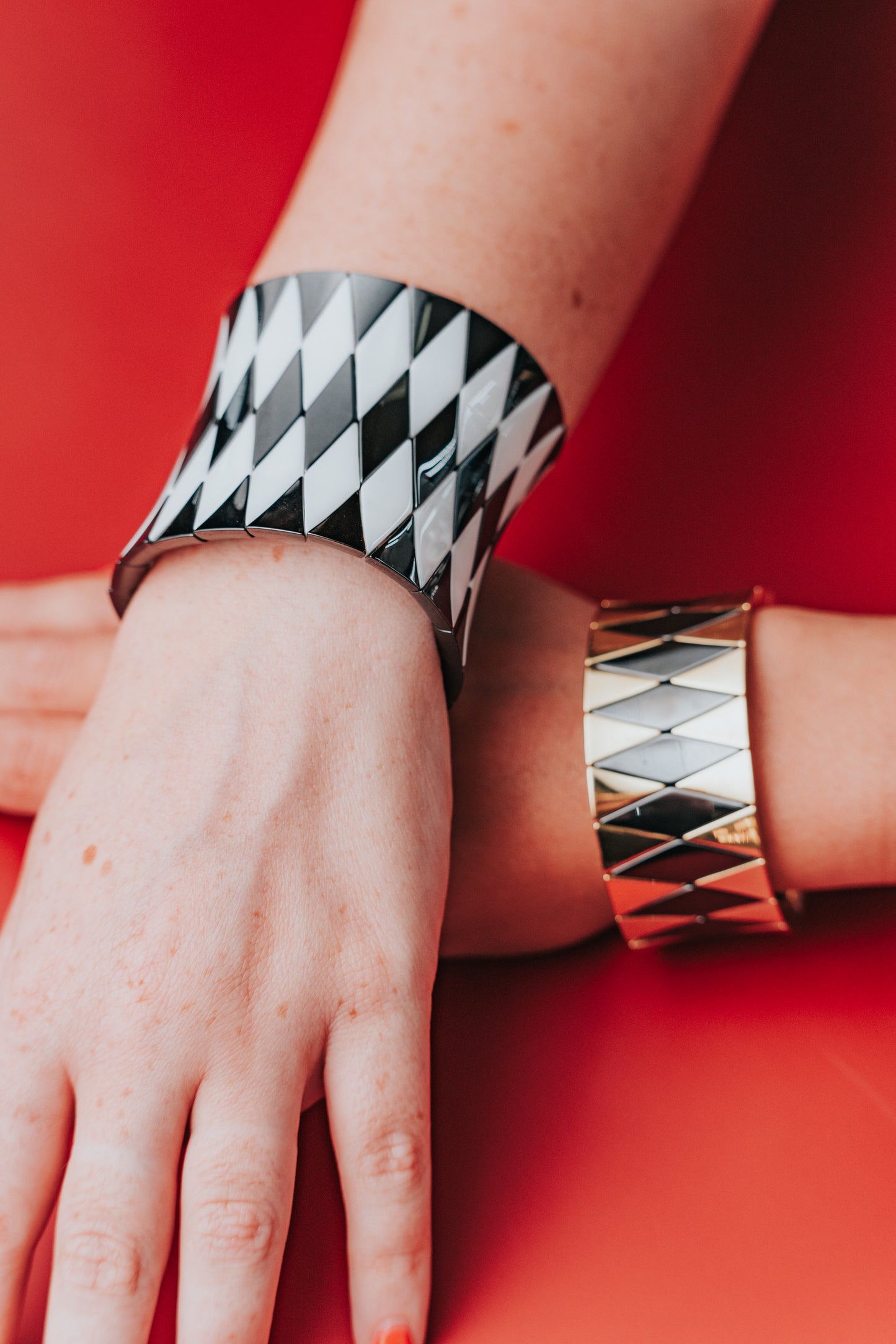 Bracciale Roberto Demeglio in ceramica nera lucida e bianca lucida