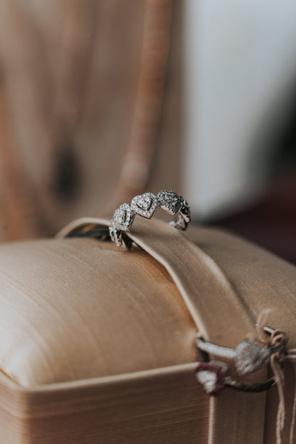 Anello Gianni Carità in oro bianco e diamanti
