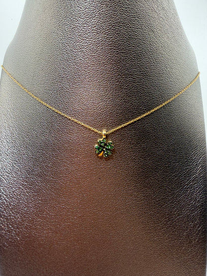 Collana MtCharm in oro con ciondolo quadrifoglio con tsavorite