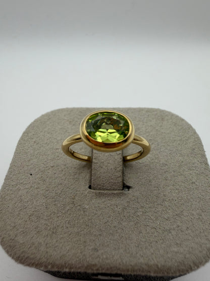 Anello Fiore in oro e Peridoto