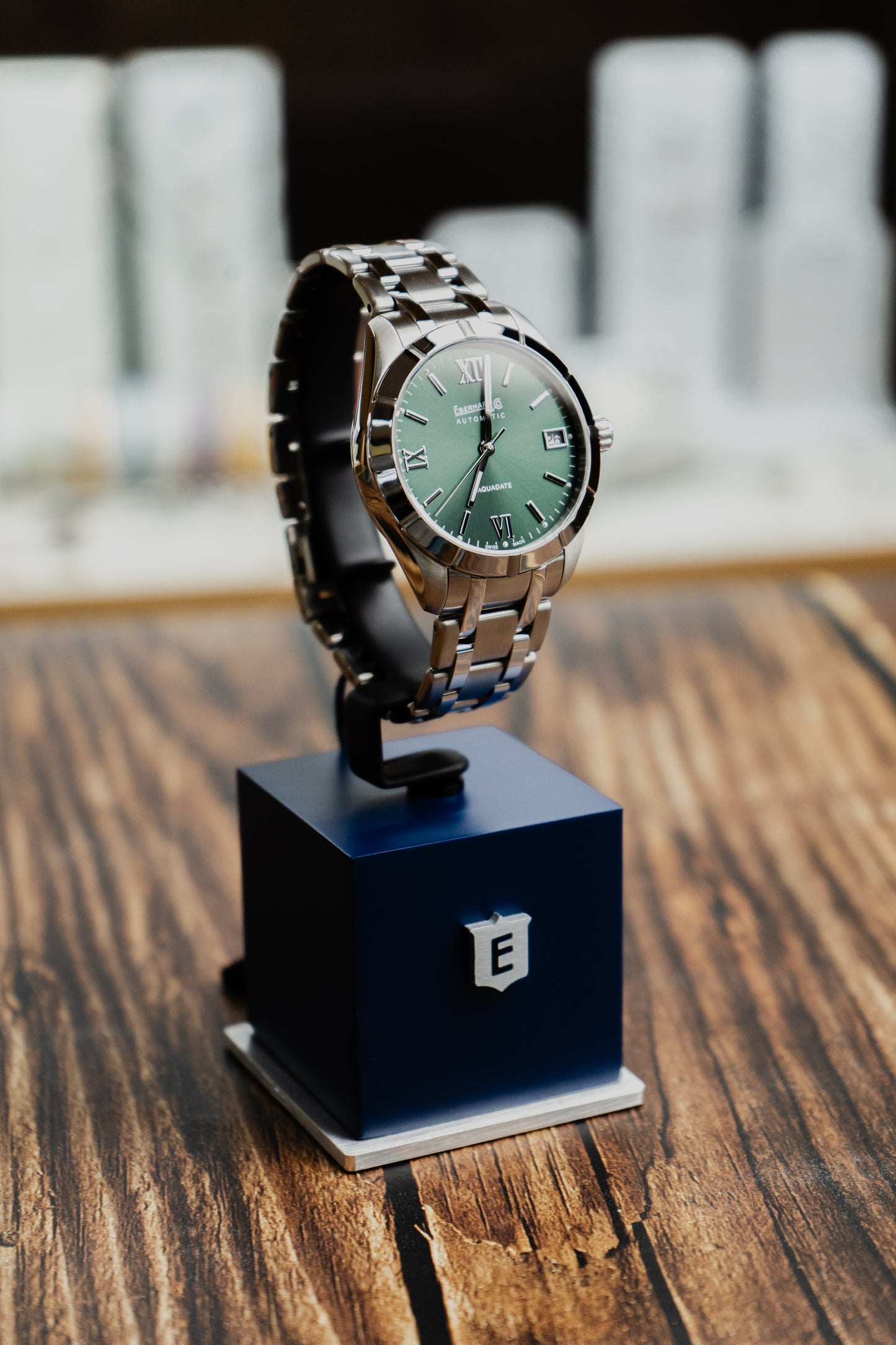 EBERHARD & CO. AQUADATE GRANDE TAILLE Ref.41041.02 CA