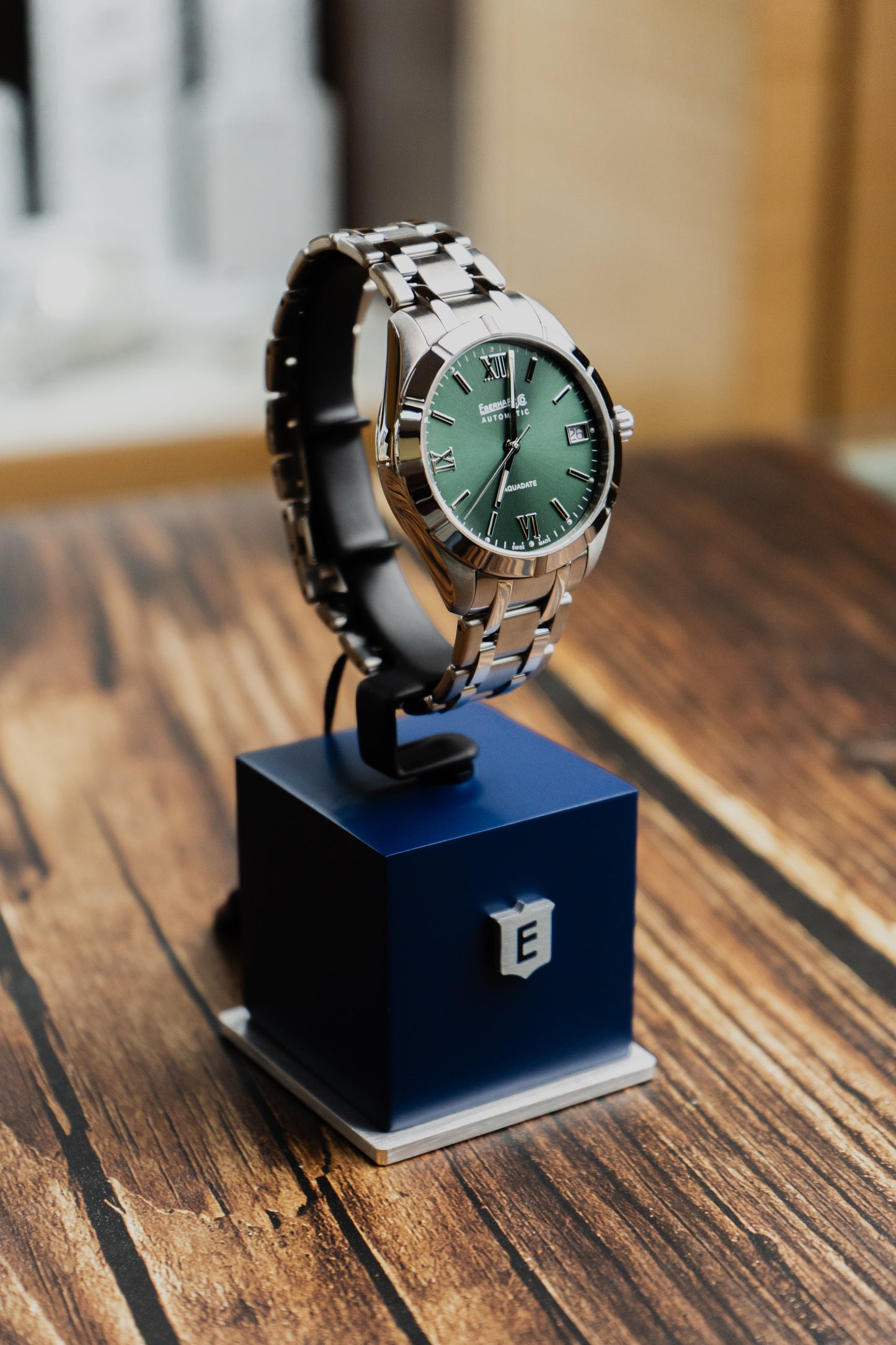 EBERHARD & CO. AQUADATE GRANDE TAILLE Ref.41041.02 CA