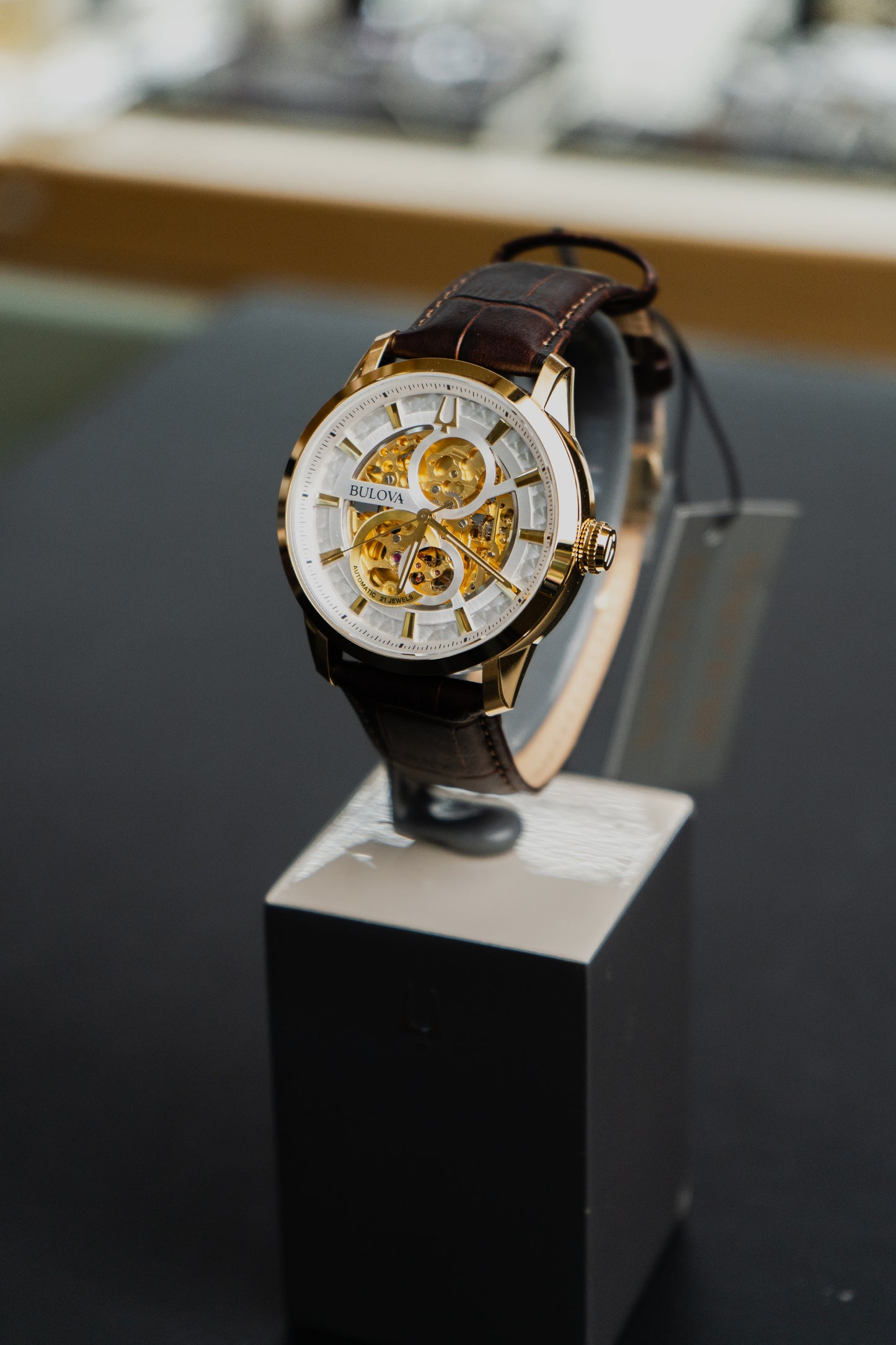 BULOVA SUTTON SKELETON Ref.97A138