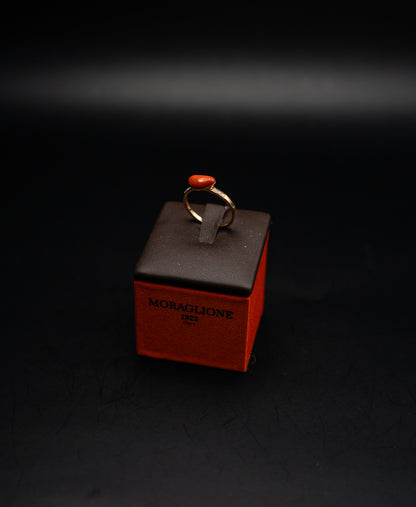 Anello Moraglione in oro rosa e corallo